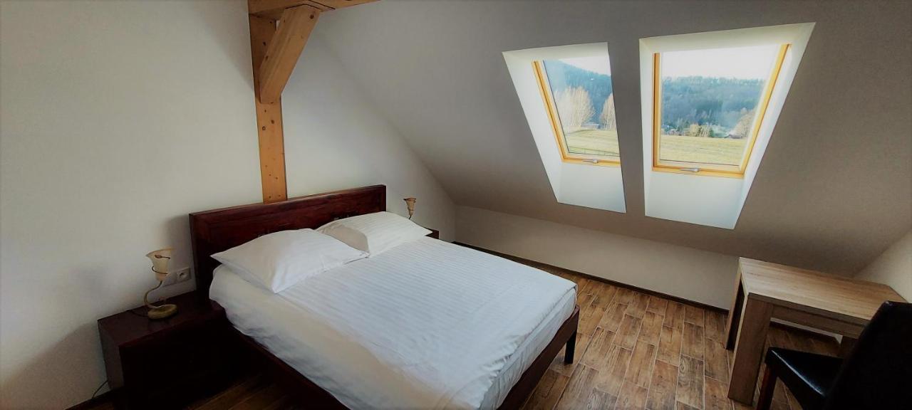 B&B Dom Z Bali Miłków Esterno foto